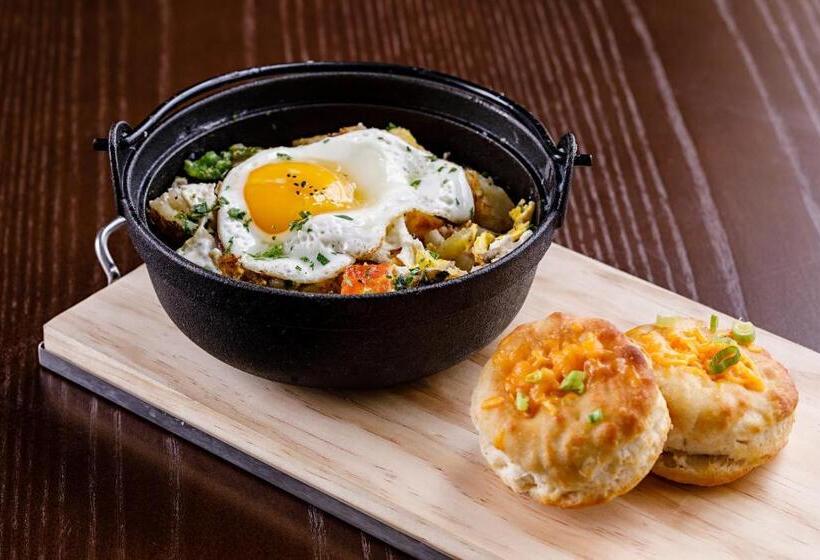 호텔 Madison & Shenandoah Conference Ctr