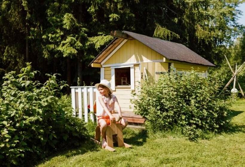 هتل Pikku Torppa Cottage