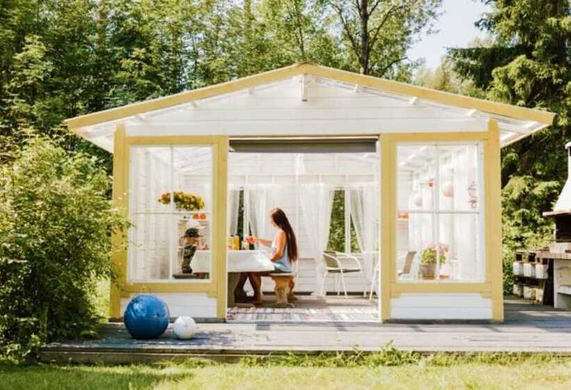 هتل Pikku Torppa Cottage