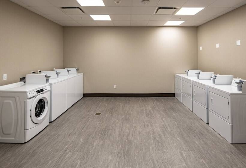 هتل Residence Inn By Marriott Dallas At The Canyon