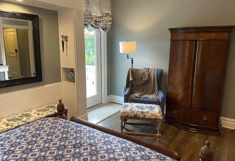 Отель The Dutchess Inn And Spa At Beacon