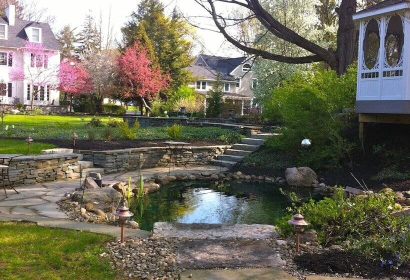 فندق 10 Fitch Luxurious Romantic Inn