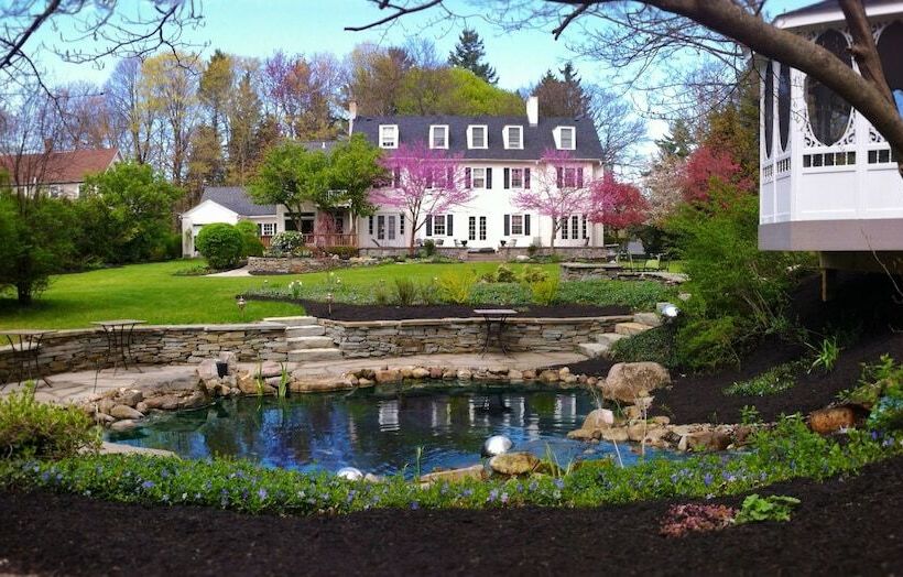 فندق 10 Fitch Luxurious Romantic Inn