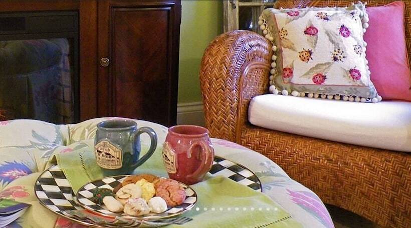 فندق 10 Fitch Luxurious Romantic Inn