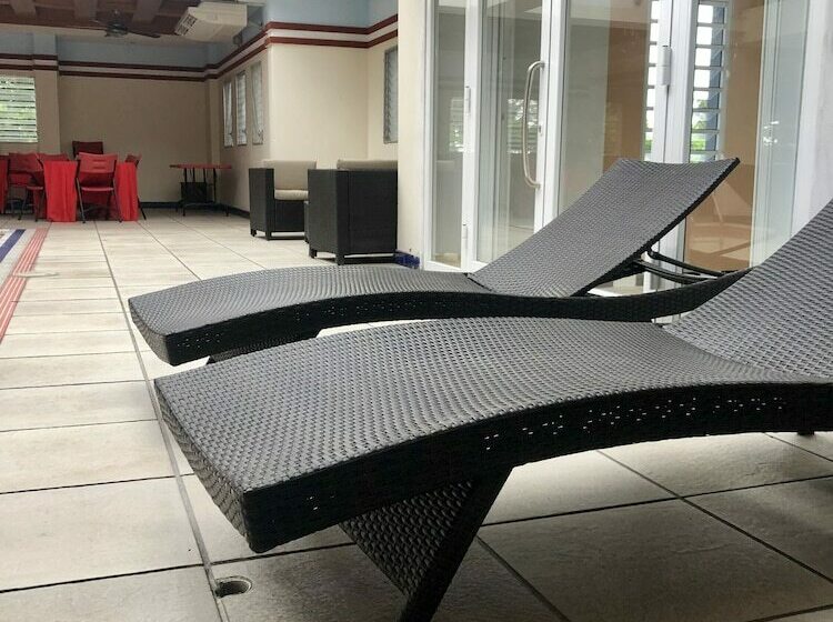 فندق Auber Cayes Guest House