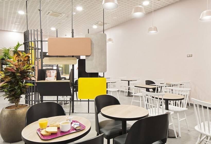 Fotos del hotel B&b Hôtel Lyon Centre Perrache Berthelot:  9