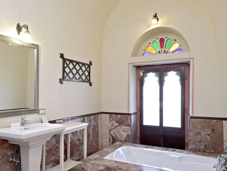 فندق Castle Kanota