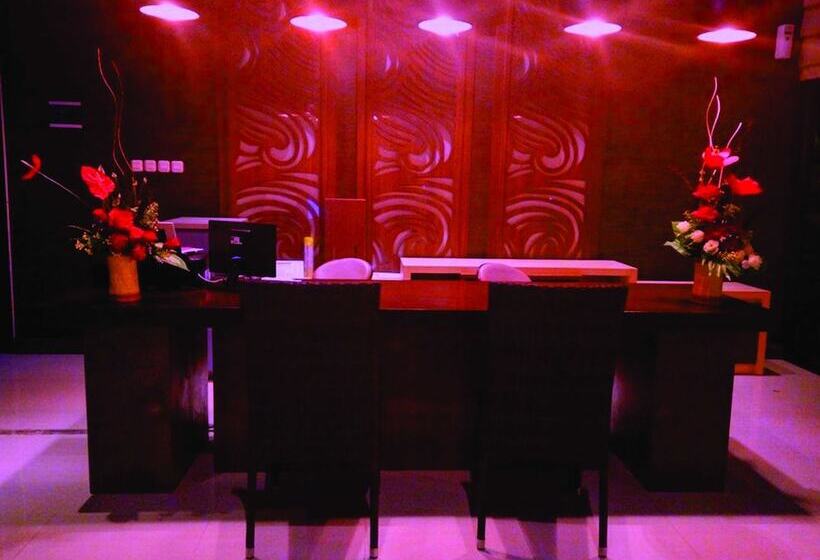 هتل Cirebon Waterland