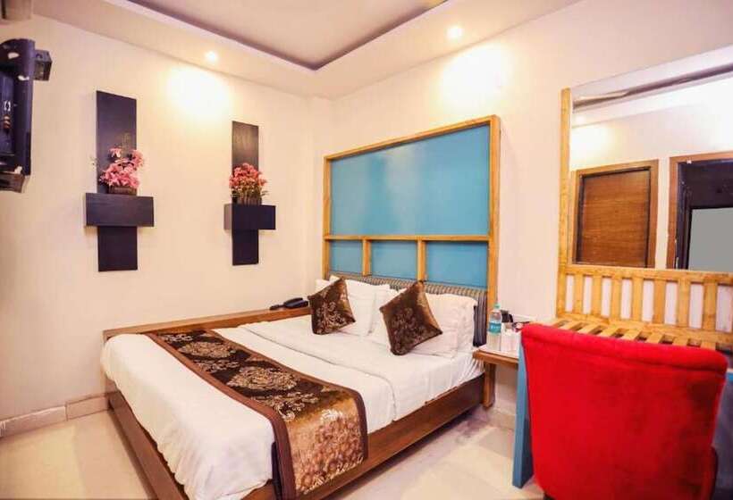 Staybook Hotel Jai Balaji New Delhi Railway Station