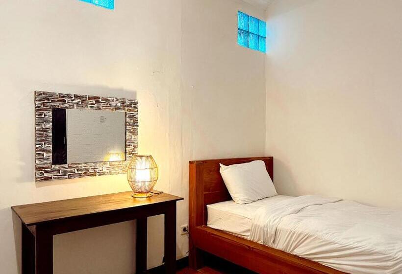 Hotel Guci Guesthouses