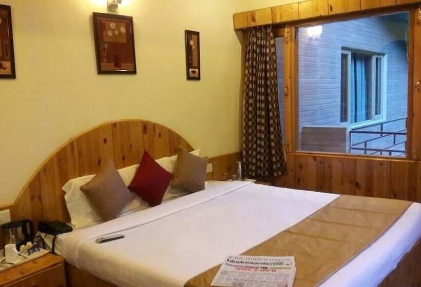 فندق Lotus Inn River View