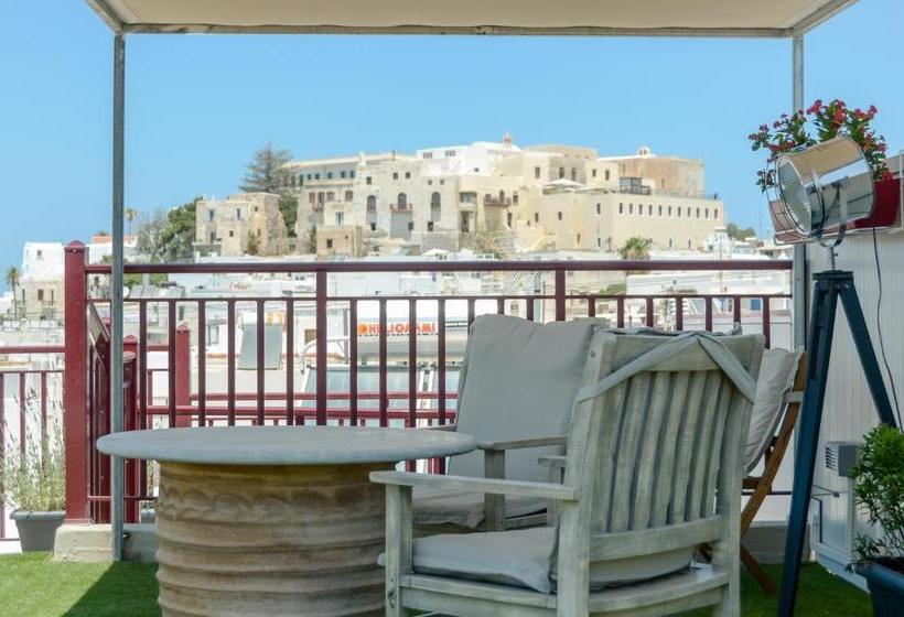 هتل Naxos Center Houses