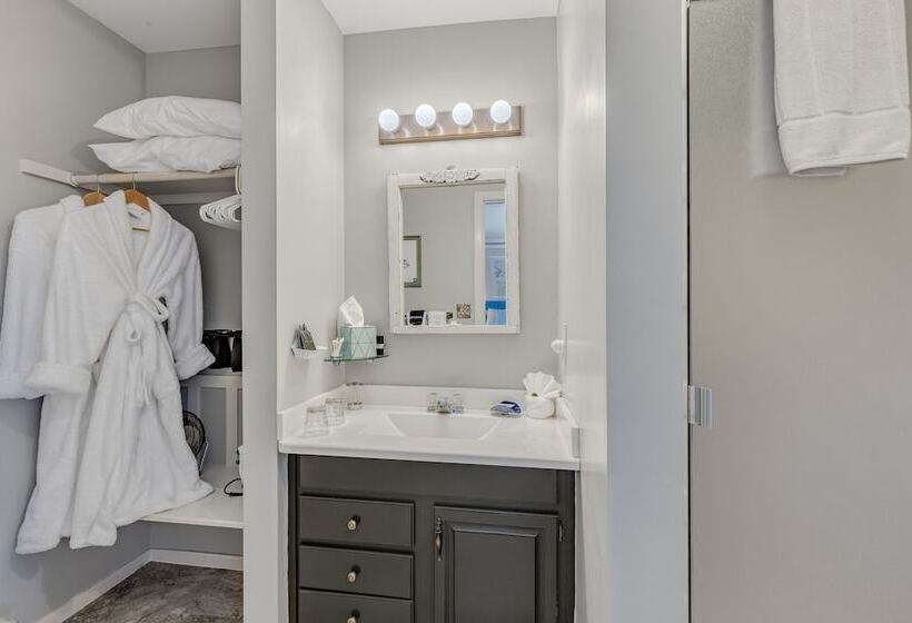 هتل Oak Hill Bed & Breakfast