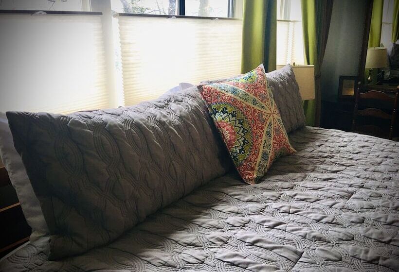 هتل Oak Hill Bed & Breakfast