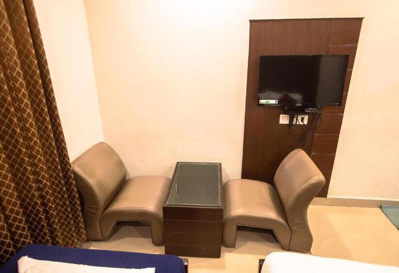 هتل Orion Residency