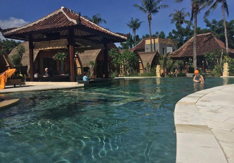 Fotos del hotel Paradesa Living:  12