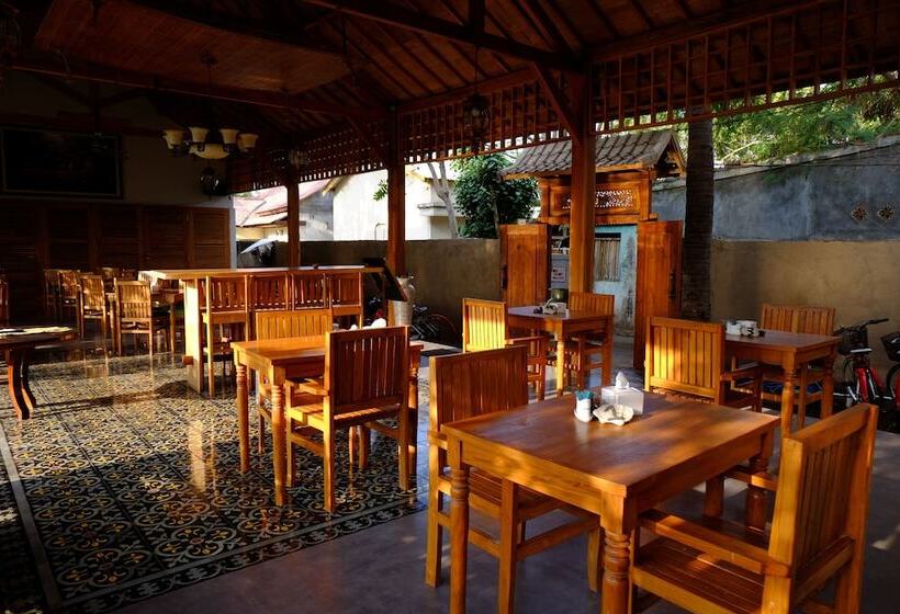 Fotos del hotel Paradesa Villa:  4