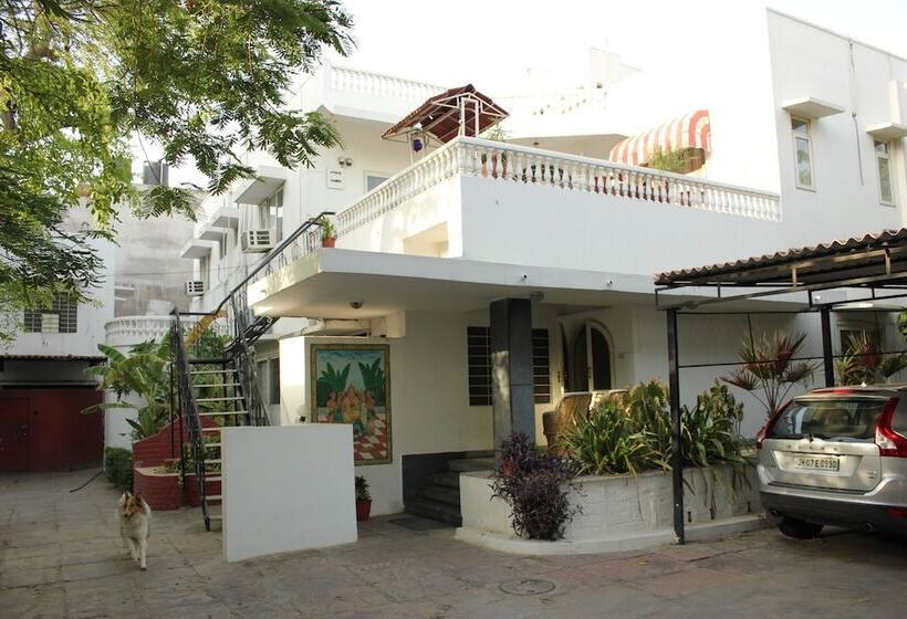 هتل Pratap Bhawan Homestay