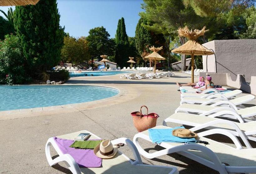 هتل Residence Odalys Le Village Camarguais Les Gardians