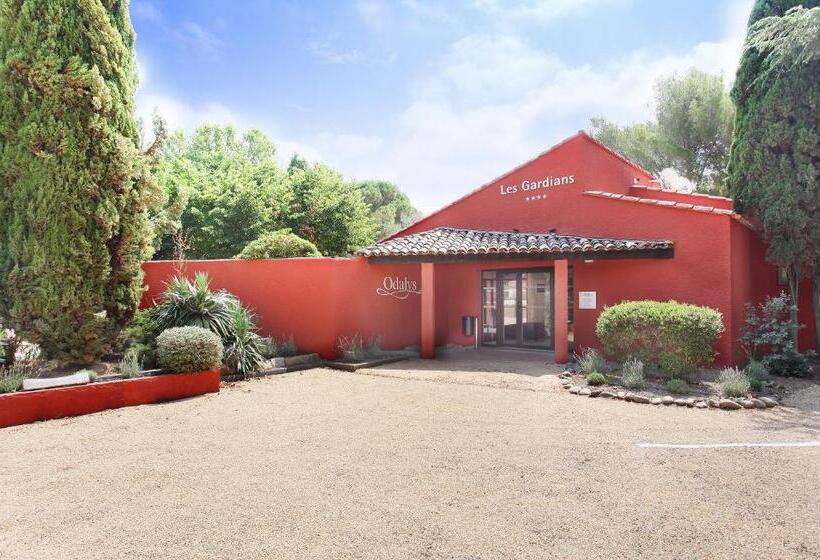 هتل Residence Odalys Le Village Camarguais Les Gardians