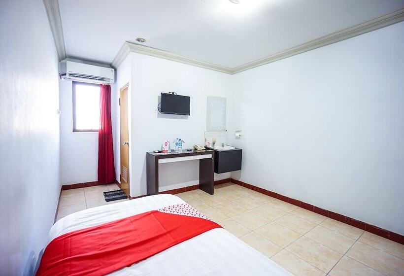 هتل Riverside Manado