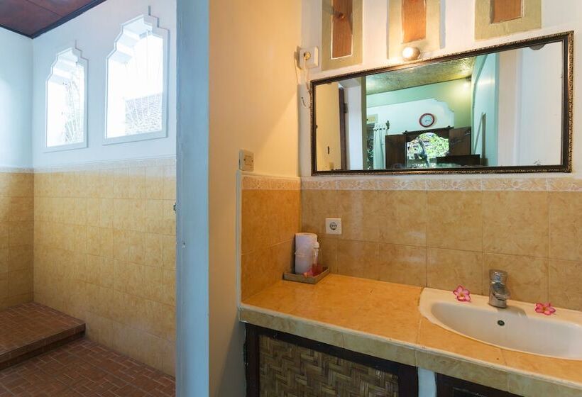 Fotos del hotel Rumah Roda:  8