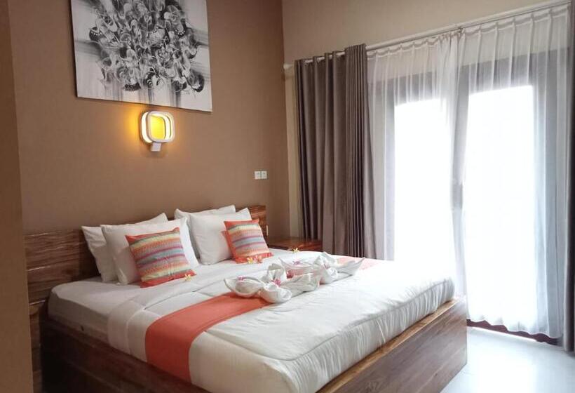 هتل Semilir Inn Senggigi