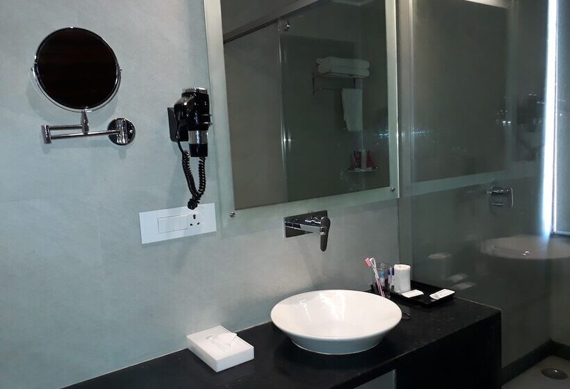 Fotos del hotel Silk City:  8