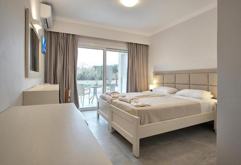 هتل Sunny Corfu Apartments