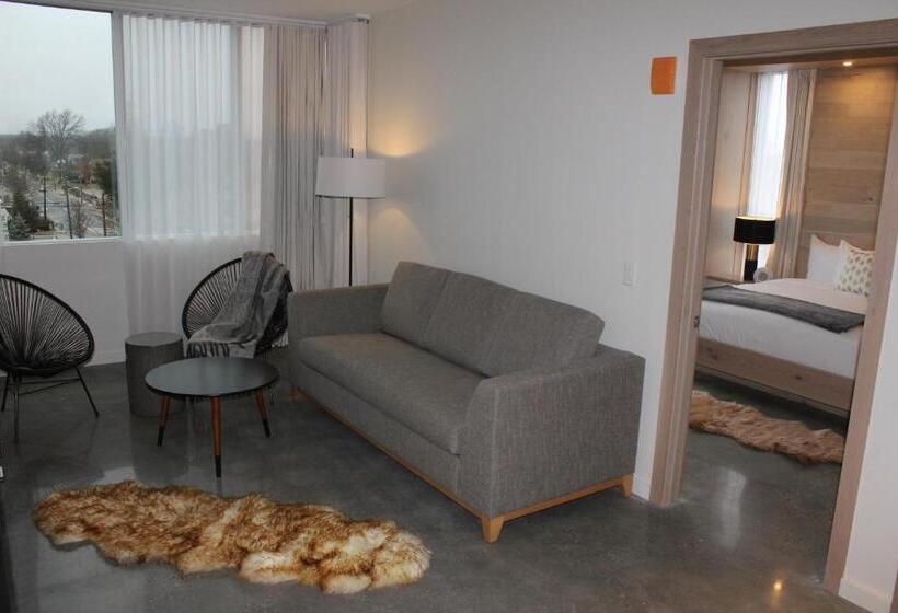 בית מלון כפרי The Preston House And