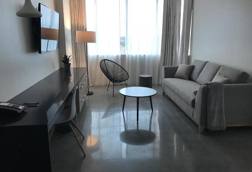 בית מלון כפרי The Preston House And