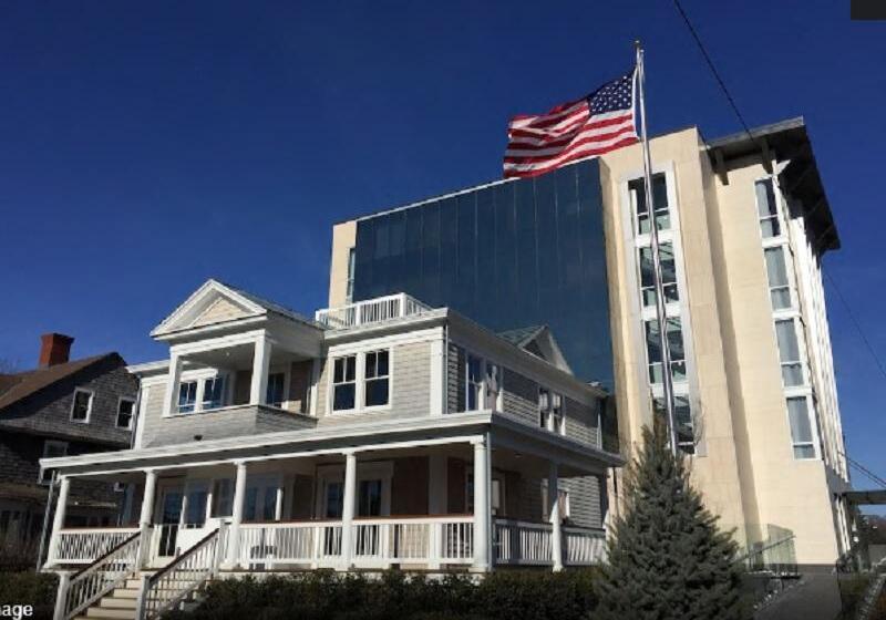 בית מלון כפרי The Preston House And