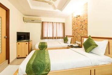 Fotos del hotel Treebo Trend Paradise:  12