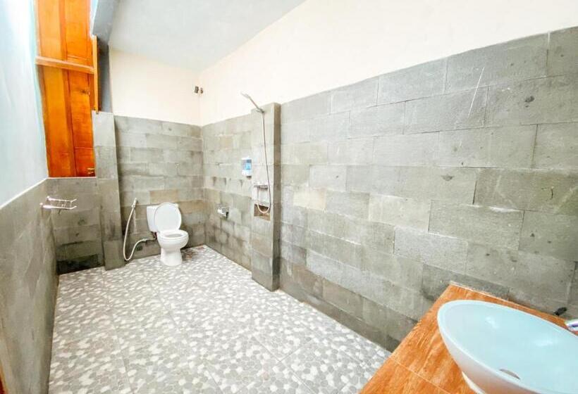 Fotos del hotel Uki Bungalow:  5