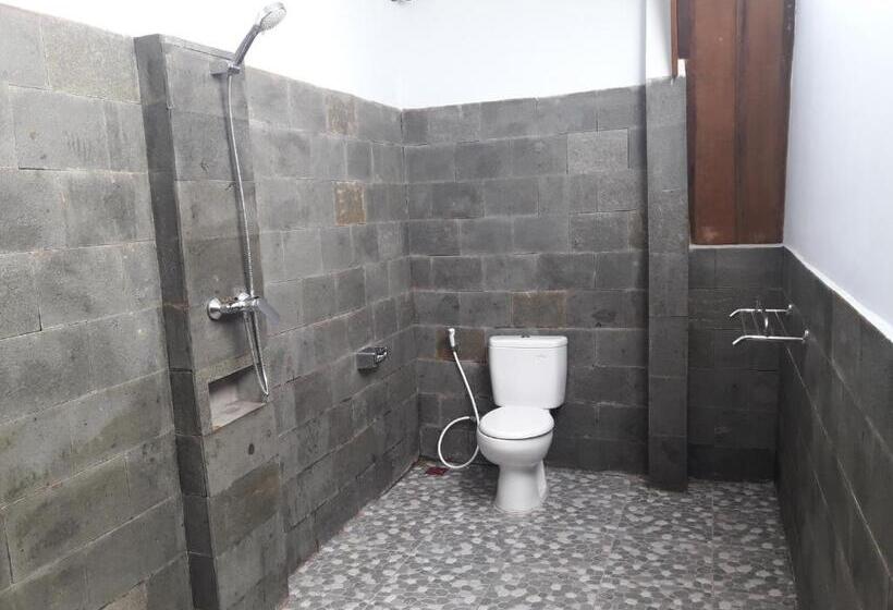 Fotos del hotel Uki Bungalow:  6