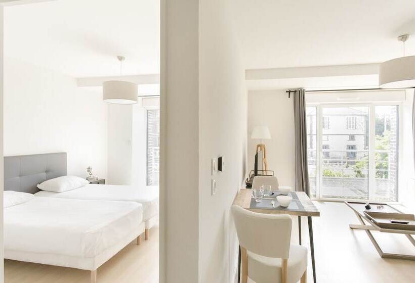 هتل Zenao Appart Hôtels Troyes