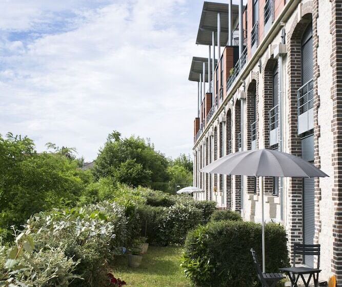 هتل Zenao Appart Hôtels Troyes