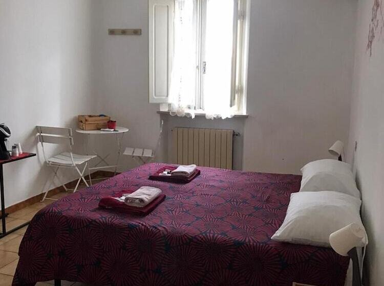 هتل A Casa Di Lucia