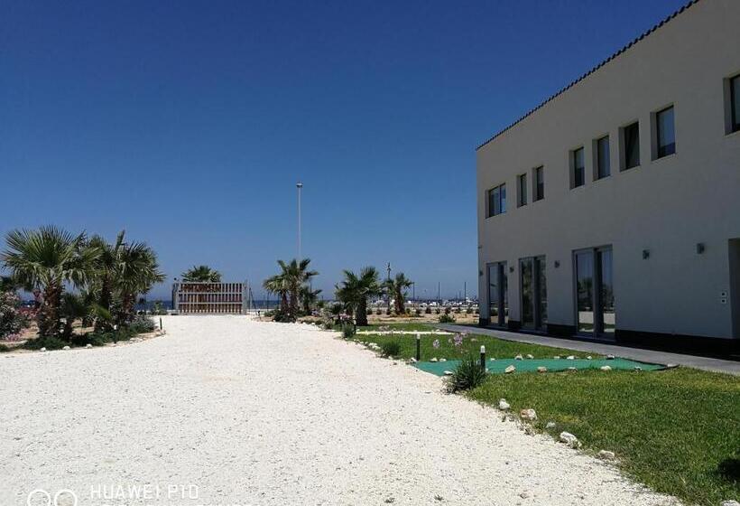 هتل B&b Brezza Delle Egadi
