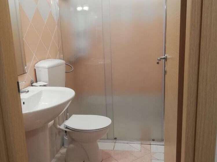 فندق B&b Cesaranum