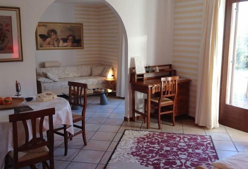 هتل Bed And Breakfast Bei Romy