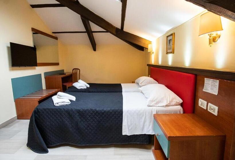 Fotos del hotel Center 2:  2