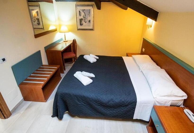 Fotos del hotel Center 2:  14