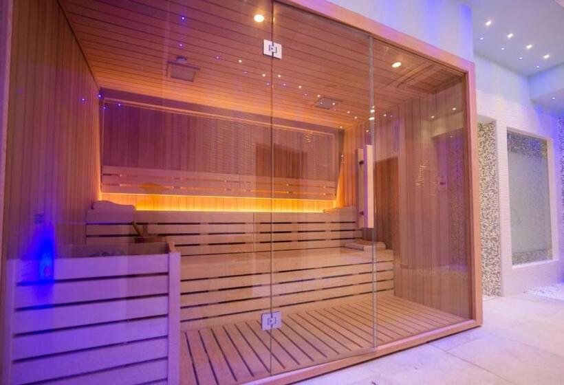 Fotos del hotel Center 2:  24