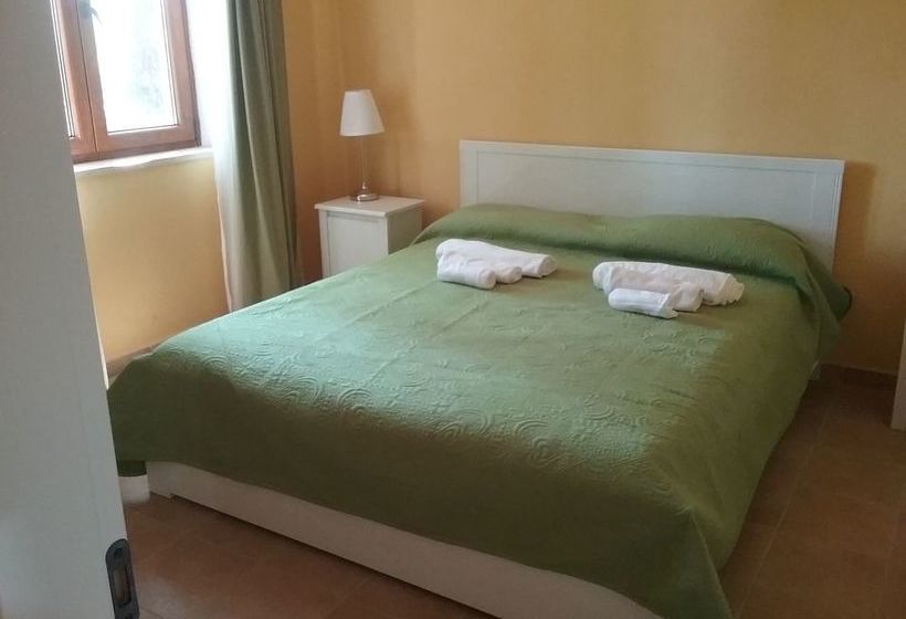 בית מלון כפרי Sciambreto