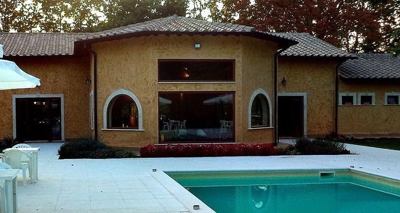 בית מלון כפרי Sciambreto