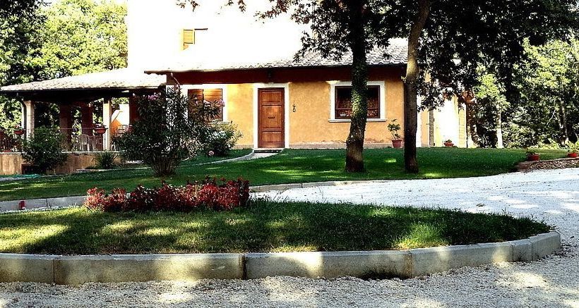 בית מלון כפרי Sciambreto