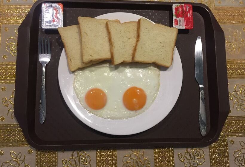 هتل Y Not Laos Hostel