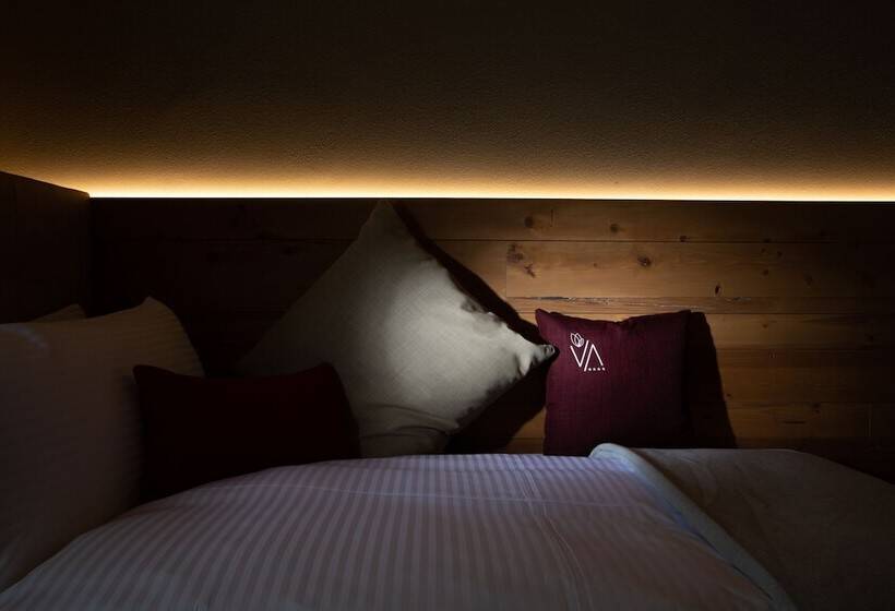 Mont Chalet Nevada   Hotel & Spa