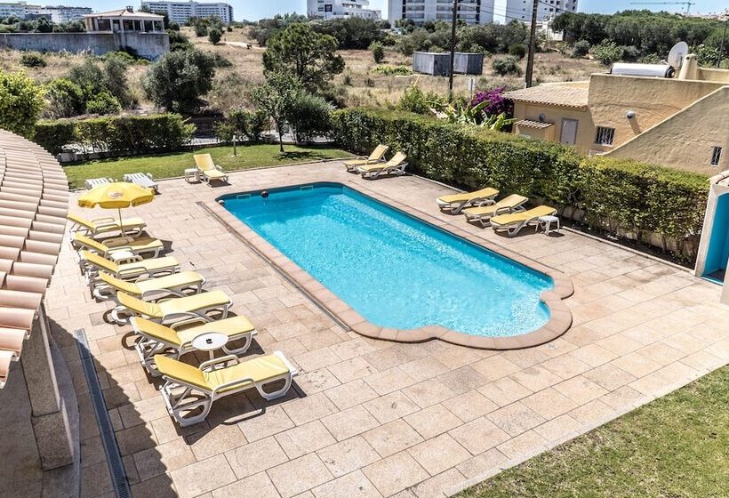 فندق Albufeira Lounge Guesthouse Hostel